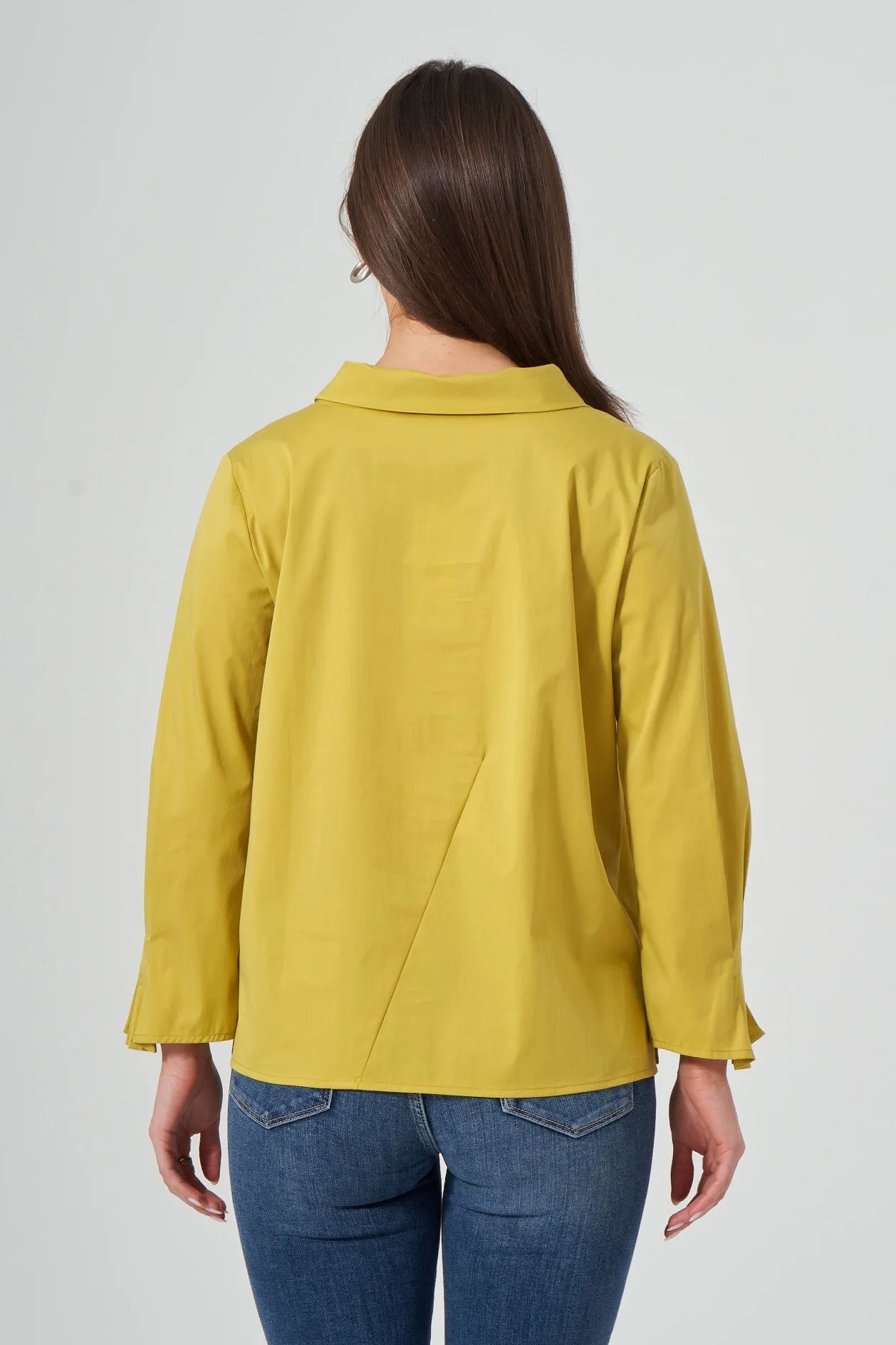 26" Folded Collar Pullover Top