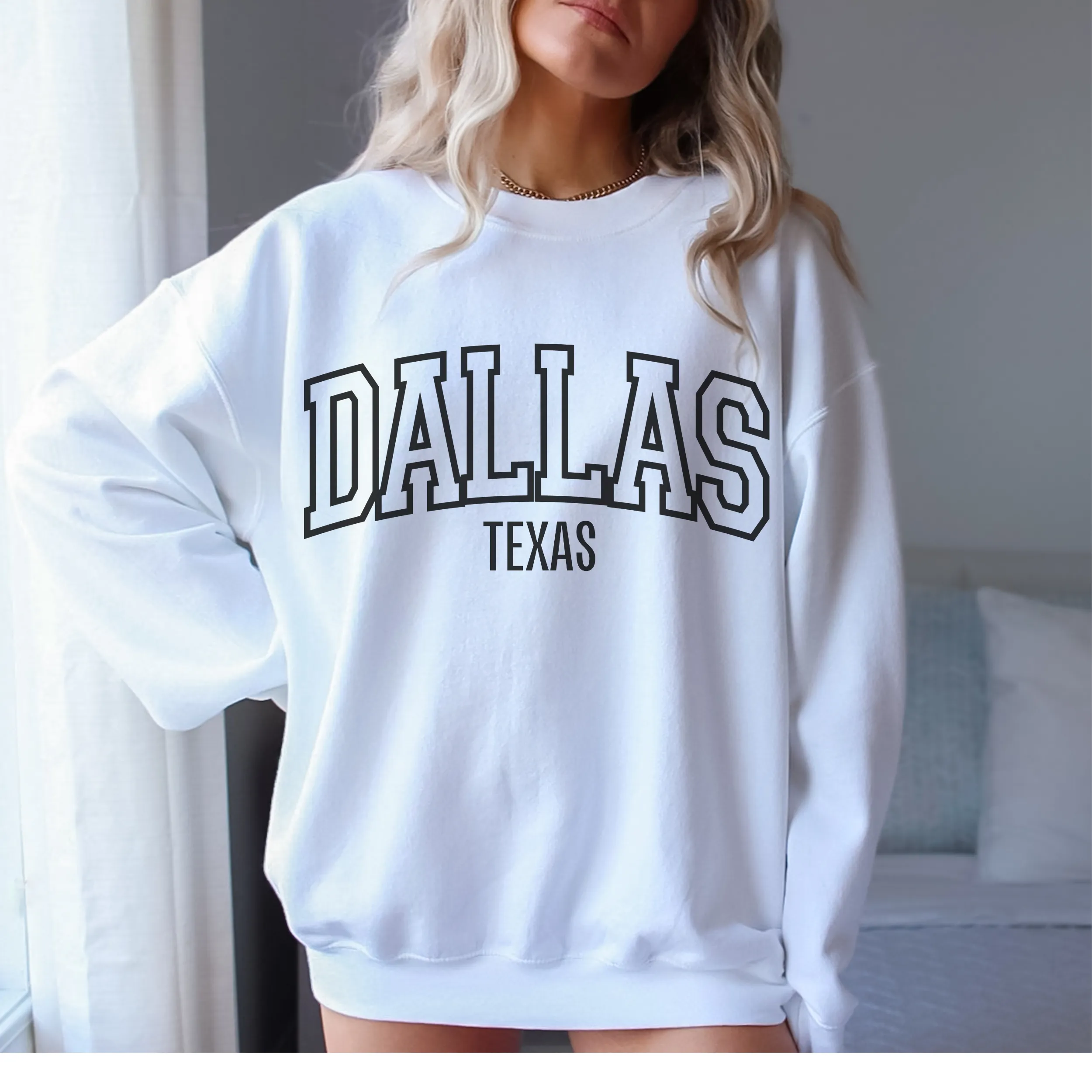 Dallas Texas Crewneck Sweatshirt, Retro Varsity Dallas Design, Trendy Pullover, Oversize Design Pullover