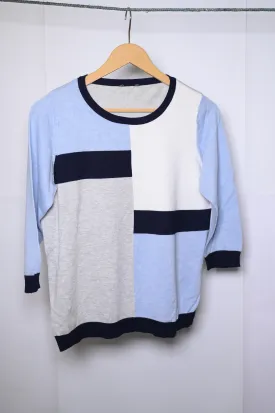 M&Co White and Blue Sweatshirt - Medium